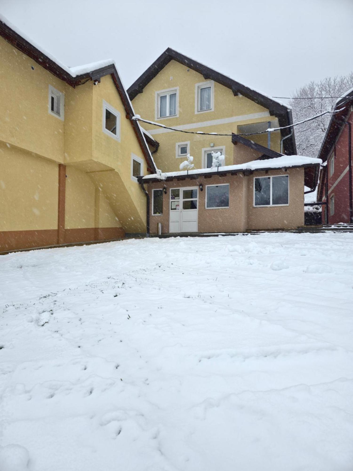 Apartments Tatic Kopaonik Exteriör bild